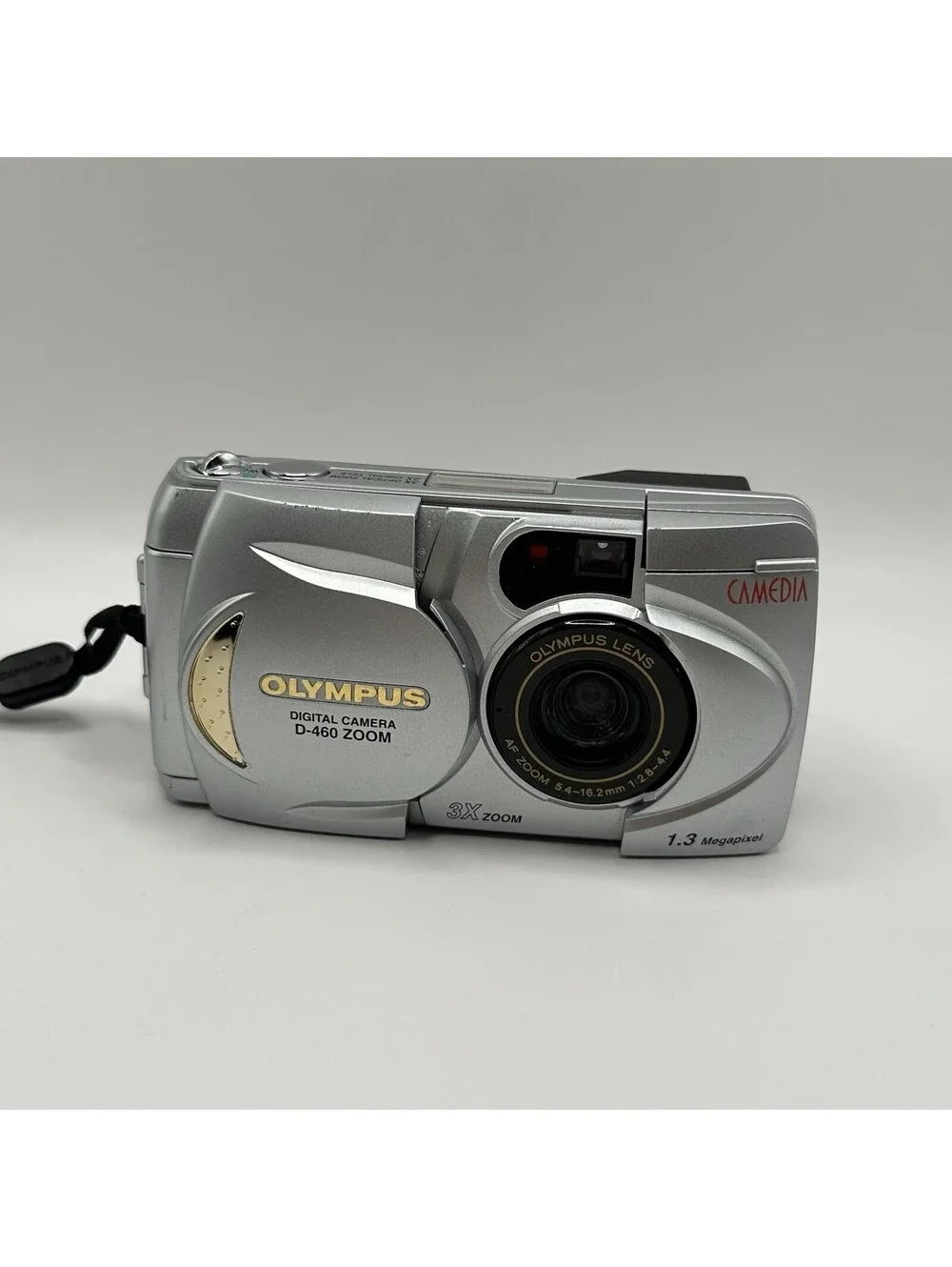 Olympus D-450 Zoom Silver 1.3mp Digital Camera 3x Optical Zoom Box Manual Case